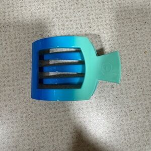 Teleties Large Flat Square Hair Clop